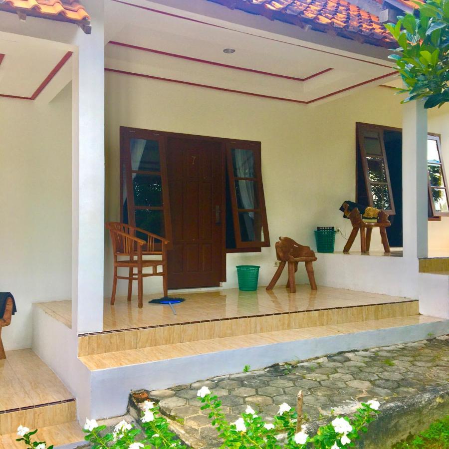 Karimunjannah House Hotel Karimunjawa Exterior photo
