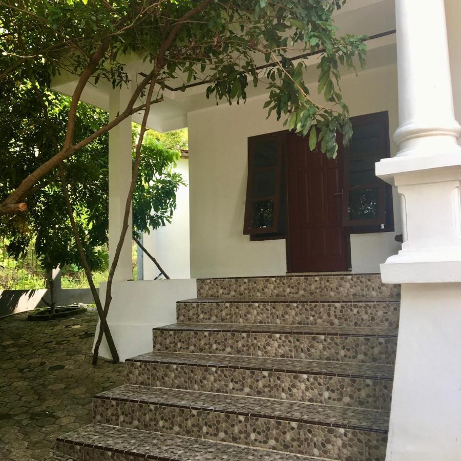 Karimunjannah House Hotel Karimunjawa Exterior photo