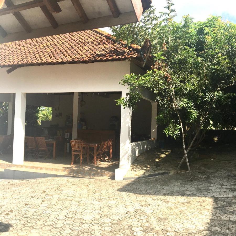 Karimunjannah House Hotel Karimunjawa Exterior photo