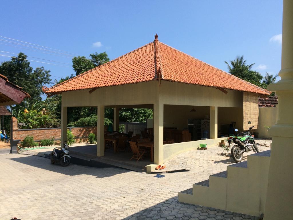 Karimunjannah House Hotel Karimunjawa Exterior photo