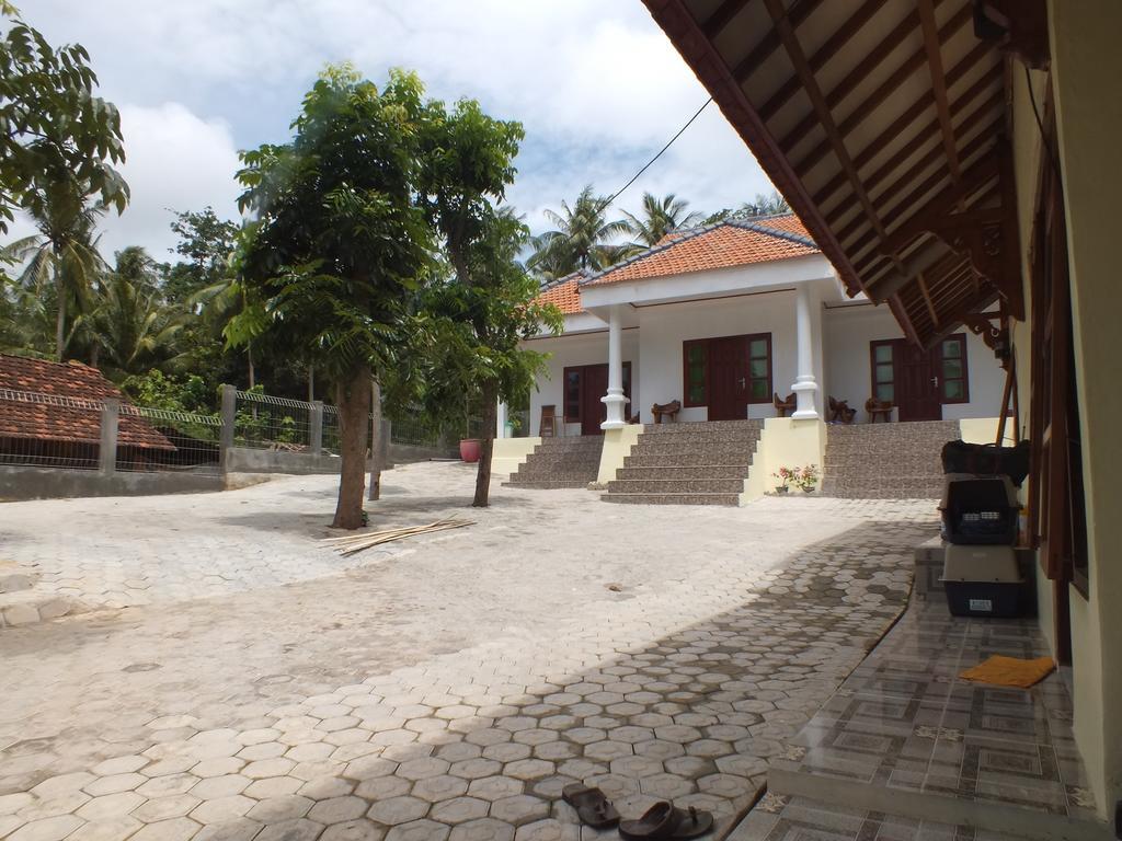 Karimunjannah House Hotel Karimunjawa Exterior photo